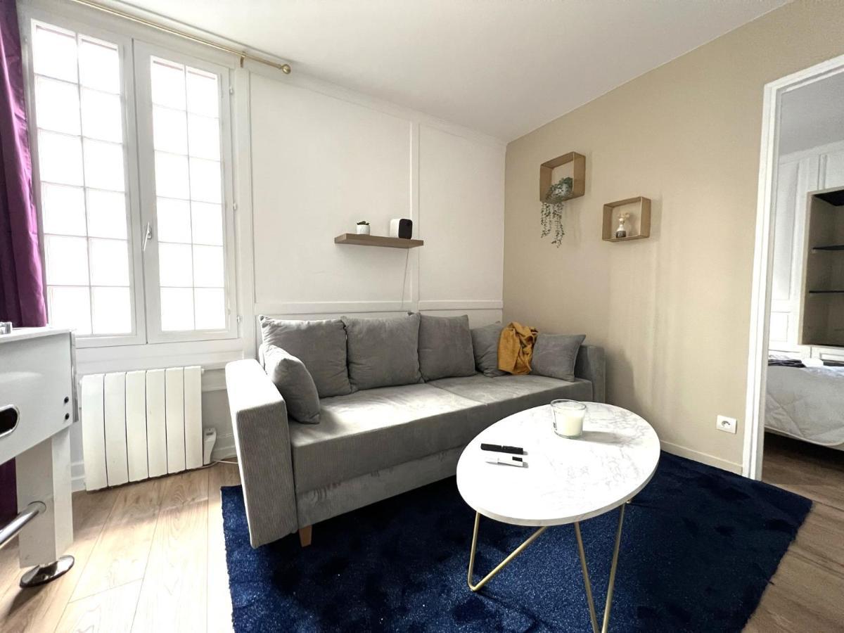 Appartement Duplex Entre La Cathedrale Et La Basilique à Reims Extérieur photo