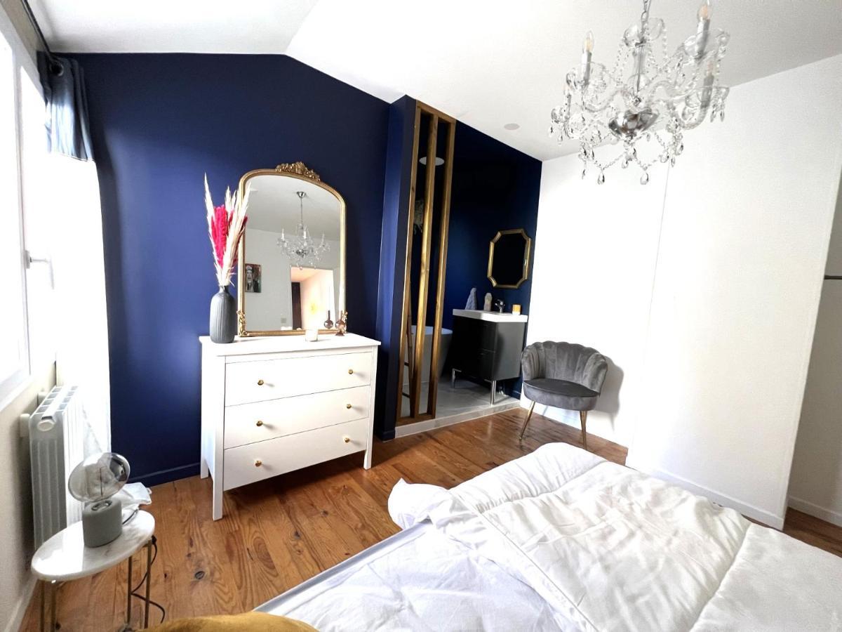 Appartement Duplex Entre La Cathedrale Et La Basilique à Reims Extérieur photo